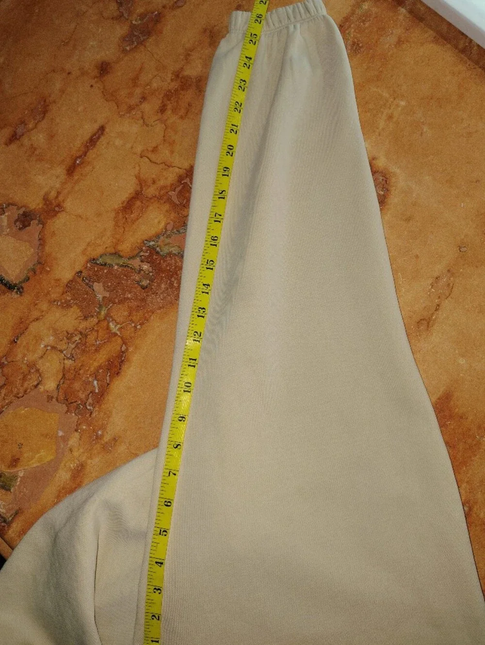 Nike Kids Cream Sweatpants with Elastic Waist Size Kids L